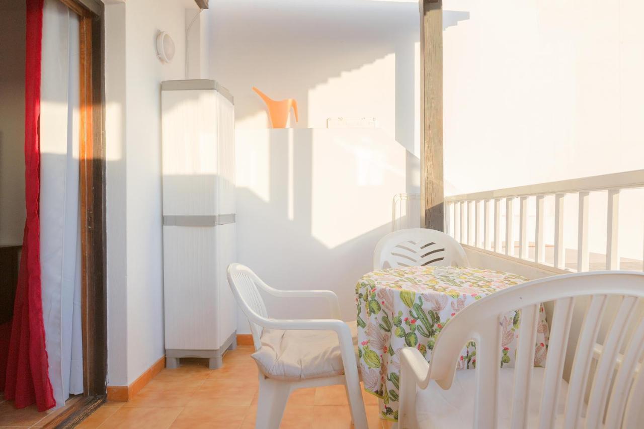 Daruma Apartments 2-Bedroom Duplex With Sea Views Коста-Тегисе Экстерьер фото